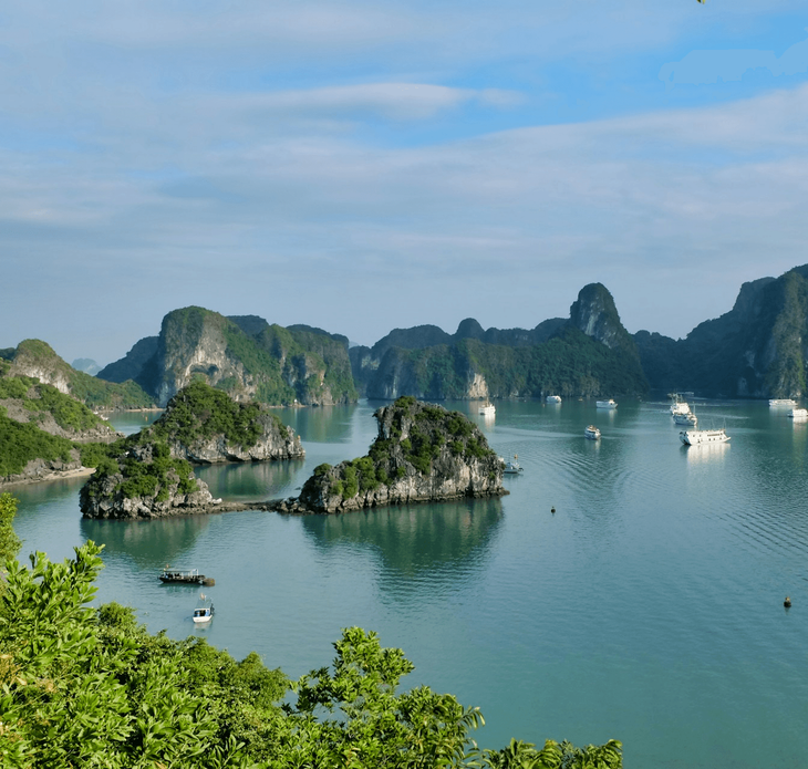 Halong-Bay-easytrip247