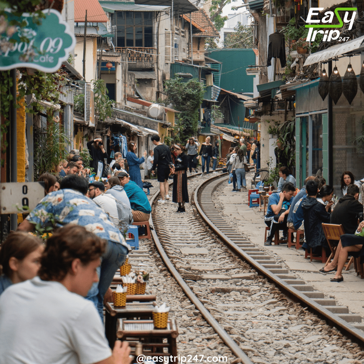 7-Instagrammable-Spots-You'll-Hit-On-A-Walking-Tour-In-Hanoi-2