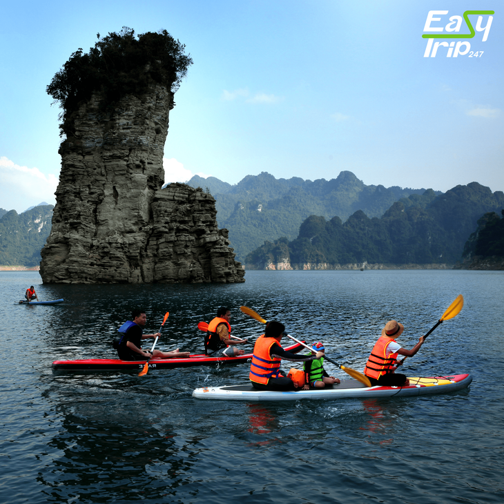 Best-Easy-Trip-Destinations-For-Kayaking-In-Vietnam-2