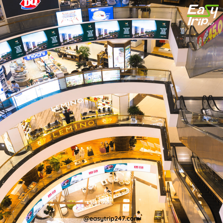 Best-Shopping-Spots-in-Hanoi-Old-Quarter-2