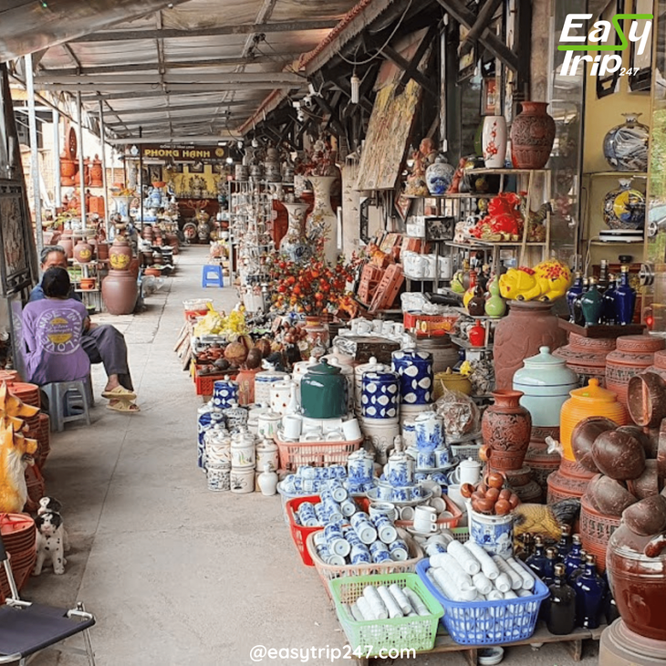 Best-Time-to-Experience-Vietnam's-Local-Markets-A-Journey-Through-Bat-Trang-Pottery-Village-2