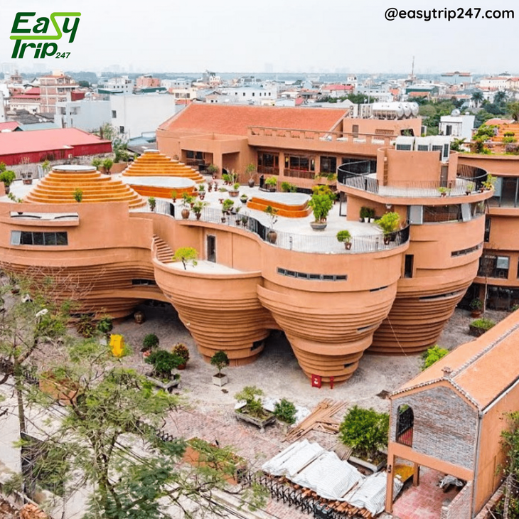 Best-Time-to-Visit-Vietnam-Ultimate-Guide-for-Every-Traveler–Exploring-Bat-Trang-Pottery-Village-2