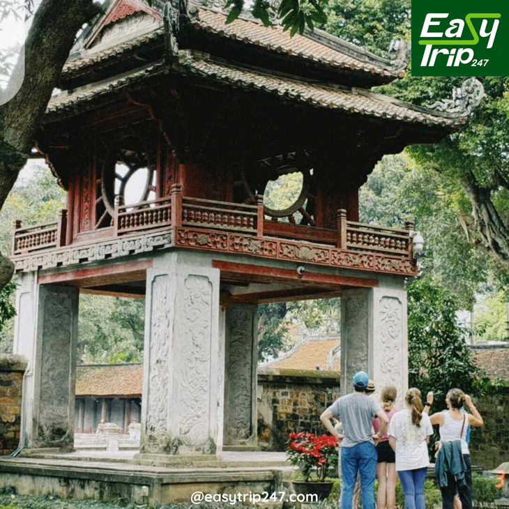 Historic-Houses-Walking-Through-Hanoi's-Architecture-2