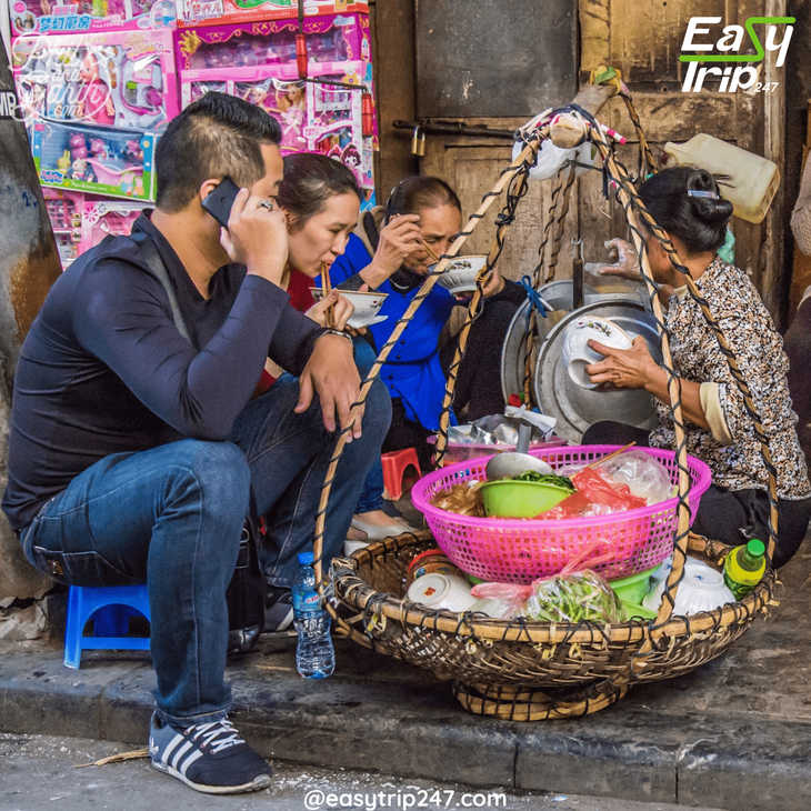 -Hanoi's-Best-Street-Food-A-Self-Guided-Walking-Tour-For-Foodies-2