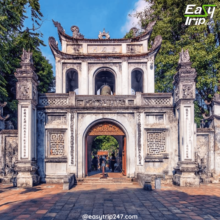 Literature-Lover’s-Walk-Writer’s-Corner-Tour-In-Hanoi-2