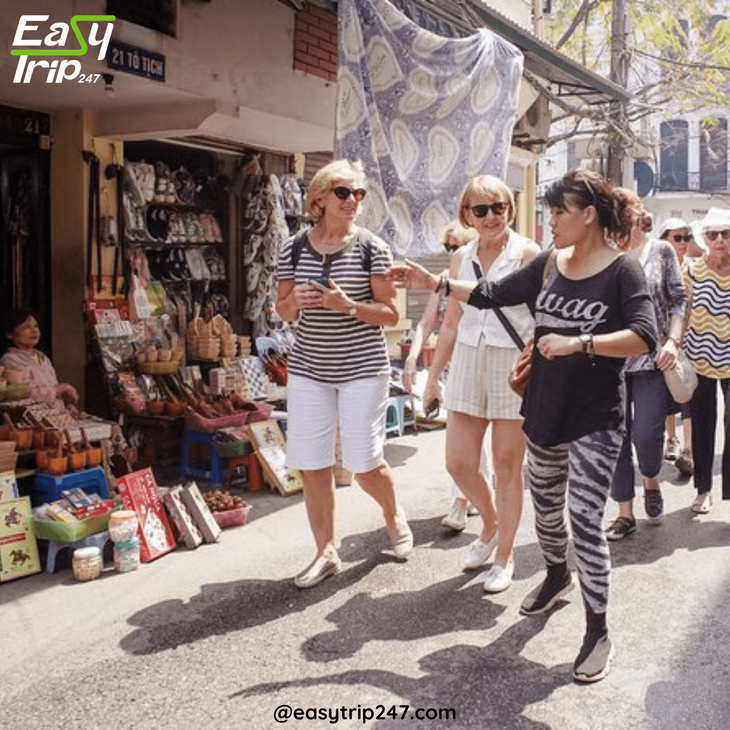 Local-Markets-Morning-Shopping-Walking-Tour-In-Hanoi-2