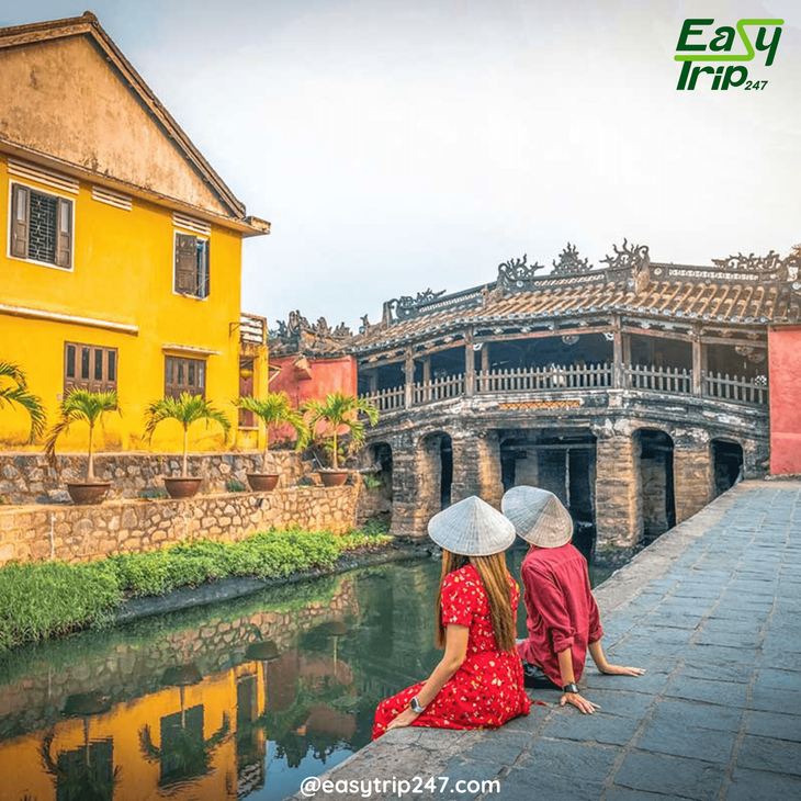 Romance-in-the-Air-Swoon-Worthy-Easy-Tours-In-Vietnam-for-Couples-2