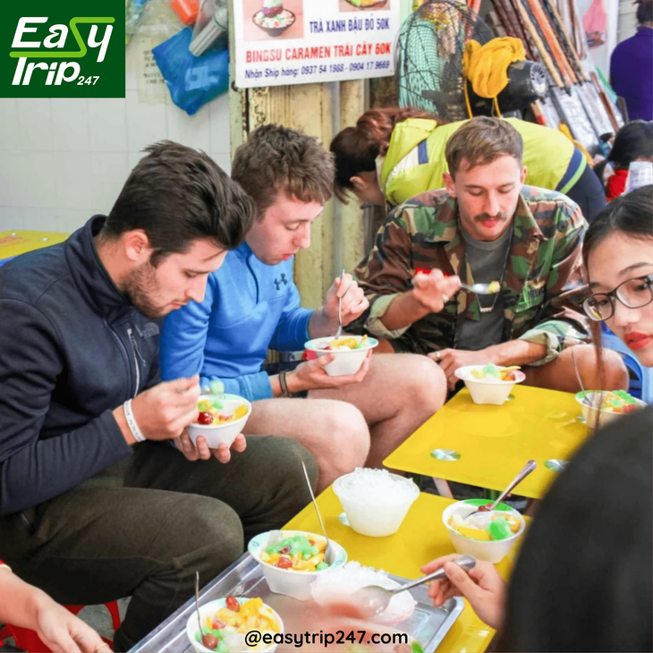 Sweet-Treats-Dessert-Walking-Tour-In-Hanoi-2