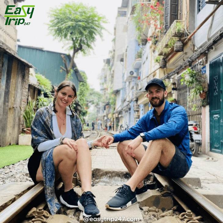 The-Most-Romantic-Walking-Tour-In-Hanoi-For-Couples-2