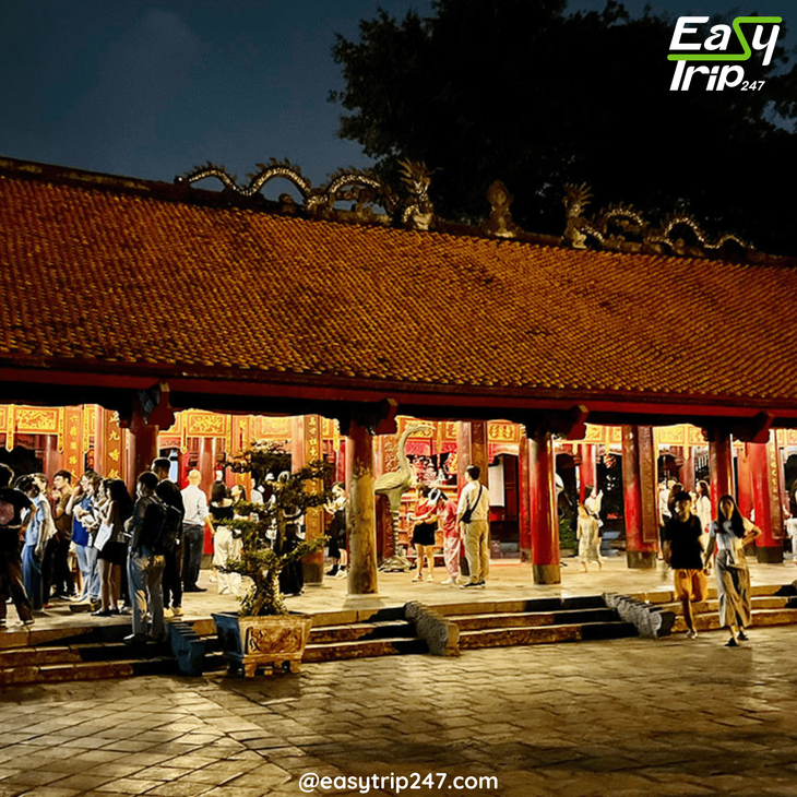 The-Rich-History-of-Hanoi’s-Temple-of-Literature-A-Journey-Through-Time-2