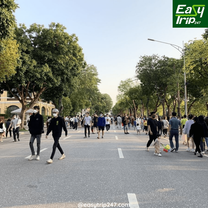 The-Ultimate-Guide-To-Etiquette-On-A-Walking-Tour-In-Hanoi-2