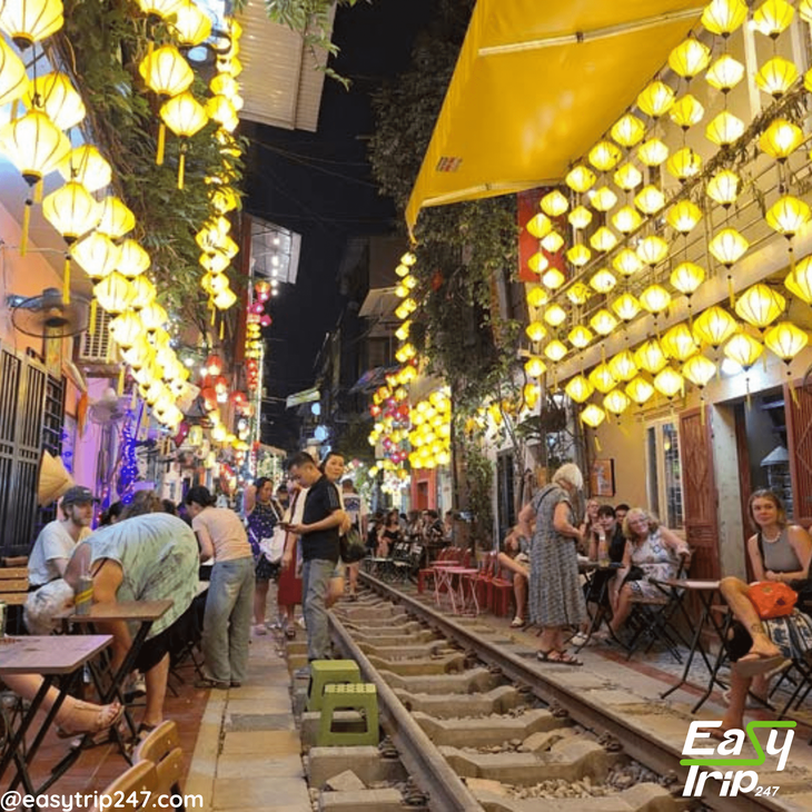 Vietnam-After-Dark-Nightlife-Tours-for-the-Laid-Back-2