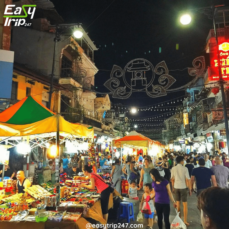 Walking-Tour-In-Hanoi-How-To-Haggle-Like-A-Pro-At-Local-Markets-2