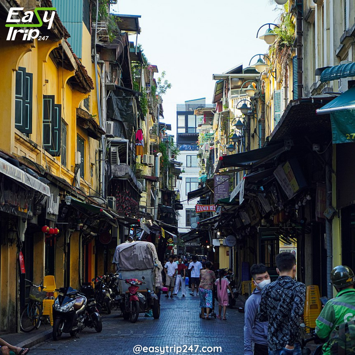 Walking-Tour-in-Hanoi-How-to-Avoid-Getting-Lost-in-the-Old-Quarter-2