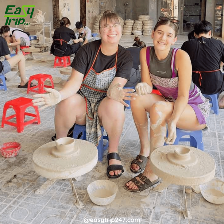 Best-Time-to-Visit-Vietnam-Ultimate-Guide-for-Travelers-Discovering-Bat-Trang-Pottery-Village-2